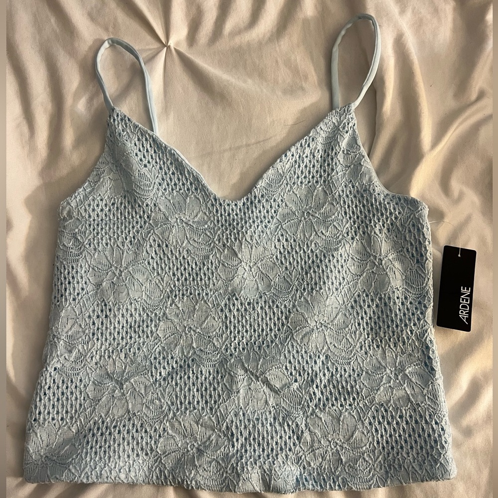Arden’s Medium Cropped Tank Top